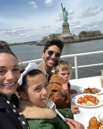 Nev schulman with his family.